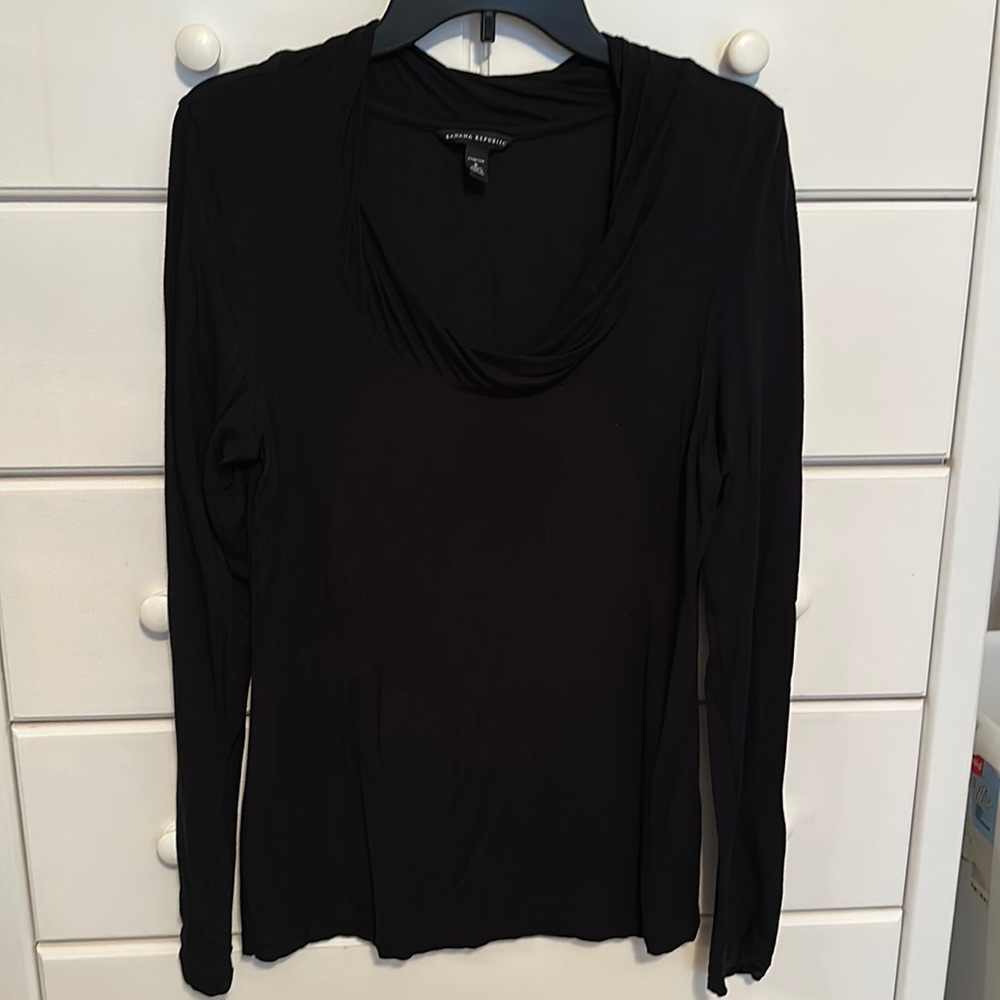 Banana Republic black stretch material long sleeve top